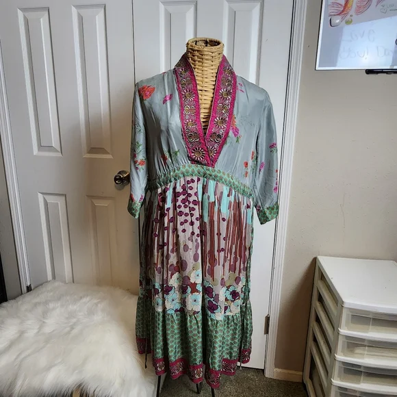 Vintage Johnny Was Rayon Silk Dress - Picture 7 of 7